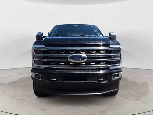 Used 2024 Ford F350 Platinum w/ FX4 Off-Road Package AWD/4WD image 8