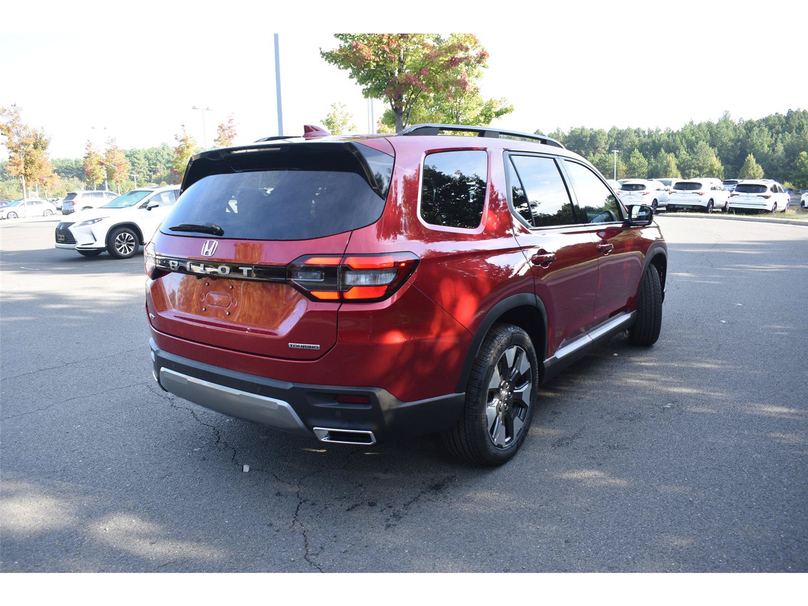 New 2026 Honda Pilot Touring image 7