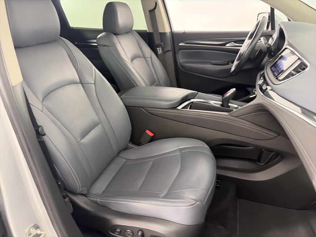 Used 2021 Buick Enclave Premium w/ Sun and Sites Package FWD image 32