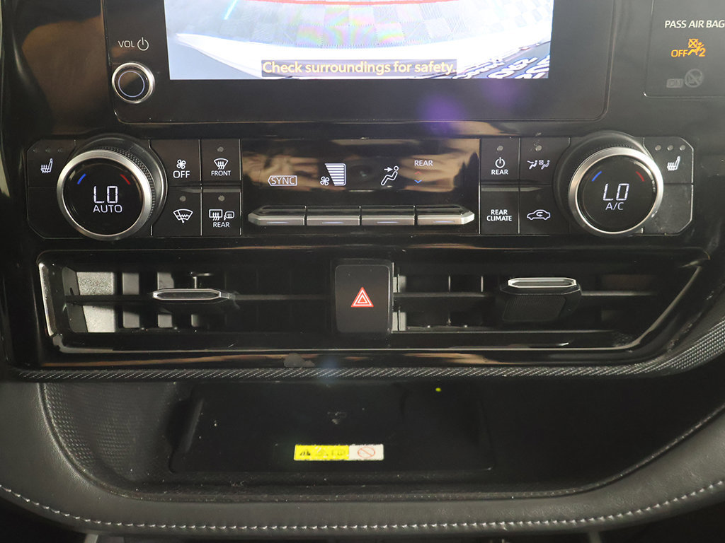 Used 2023 Toyota Highlander XSE AWD/4WD image 49