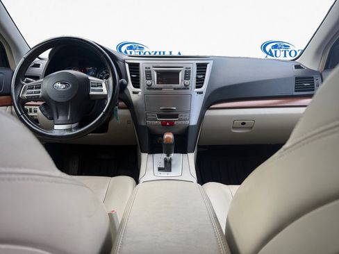 Used 2014 Subaru Outback 3.6R Limited w/ Moonroof Package AWD/4WD image 13