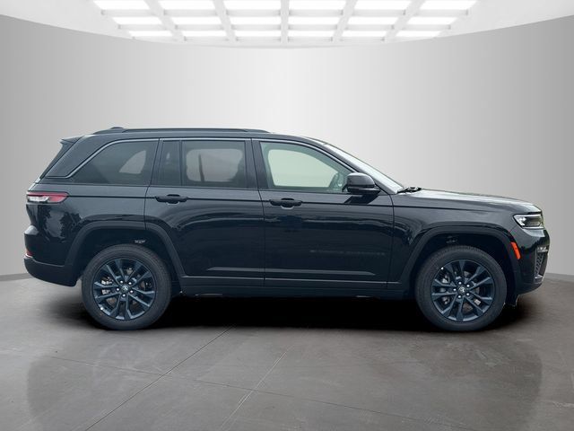 New 2026 Jeep Grand Cherokee Limited AWD/4WD image 8