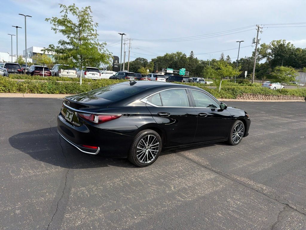 Used 2024 Lexus ES 250 w/ Premium Package AWD/4WD image 22