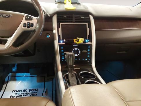 Used 2013 Ford Edge Limited w/ Driver Entry Pkg image 11
