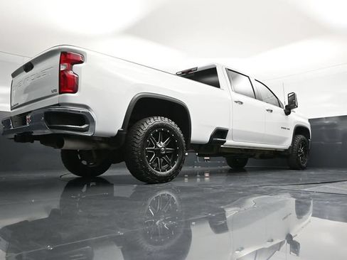 Used 2022 Chevrolet Silverado 2500 LTZ w/ LTZ Premium Package AWD/4WD image 56