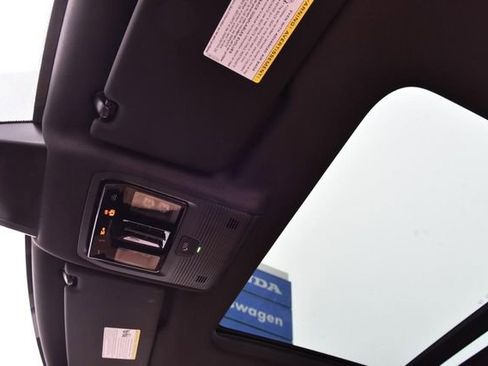 New 2026 Volkswagen Atlas Cross Sport SEL R-Line image 21