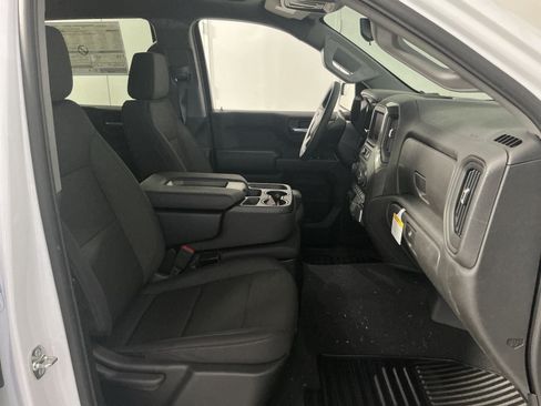 New 2026 Chevrolet Silverado 1500 Custom Trail Boss w/ Turbomax Blackout Package AWD/4WD image 25