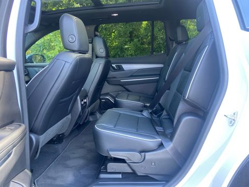 New 2026 Buick Enclave Sport Touring w/ Power Package FWD image 24