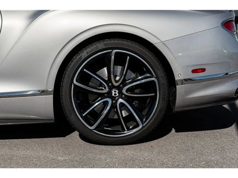 Used 2023 Bentley Continental GT V8 image 7