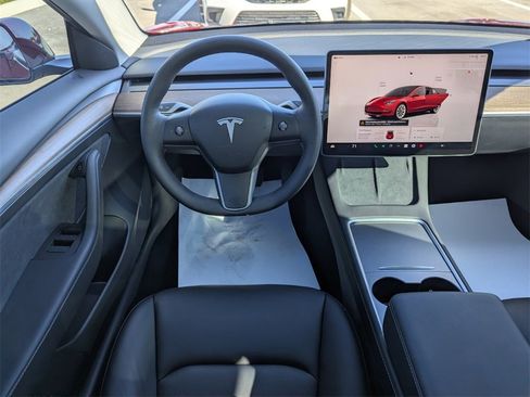 Used 2022 Tesla Model 3 Standard Range image 20
