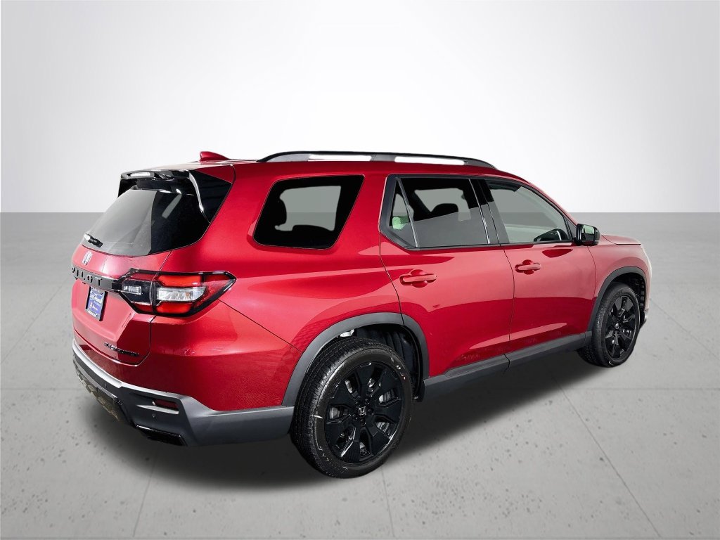 New 2026 Honda Pilot Black Edition image 6