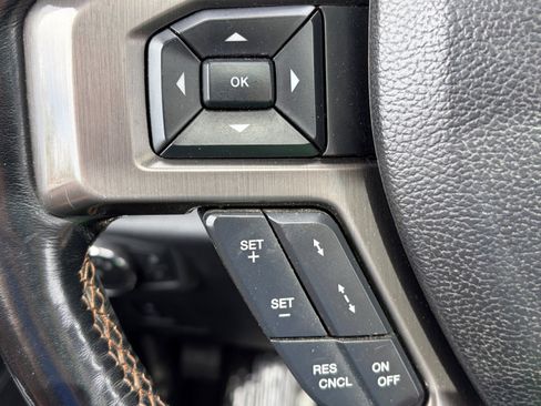 Used 2017 Ford F150 Limited AWD/4WD image 33