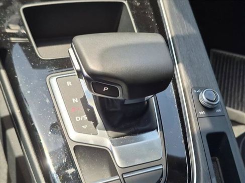 Used 2020 Audi A4 2.0T Premium w/ Convenience Package FWD image 11