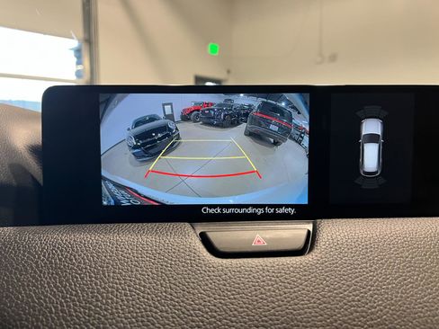 Used 2025 MAZDA CX-90 Plug-In Hybrid w/ Preferred image 18