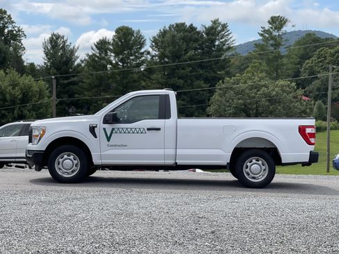 Used 2022 Ford F150 XL RWD image 6