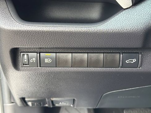 Used 2025 Toyota RAV4 XLE w/ Convenience Package AWD/4WD image 26