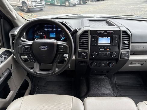 Used 2021 Ford F450 XL w/ Power Equipment Group image 24
