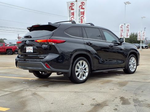 Used 2020 Toyota Highlander Limited image 5