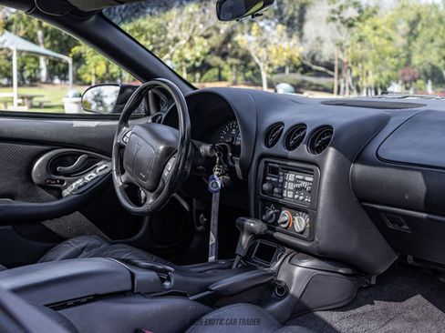 Used 2002 Pontiac Firebird Trans Am RWD image 32
