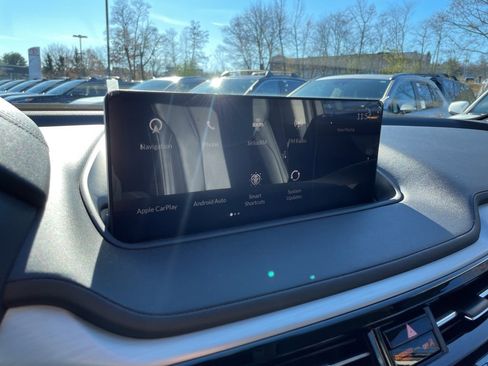 Used 2024 Acura MDX SH-AWD w/ Technology Package image 31