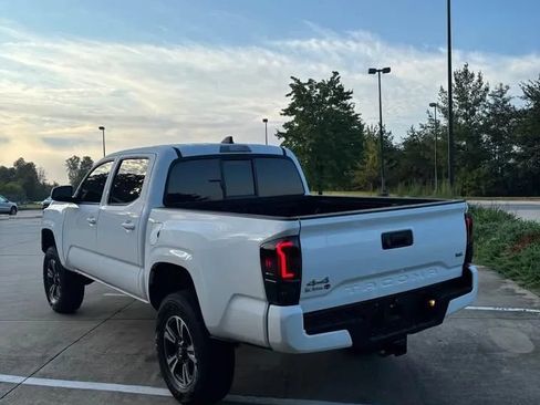 Used 2023 Toyota Tacoma SR AWD/4WD image 3