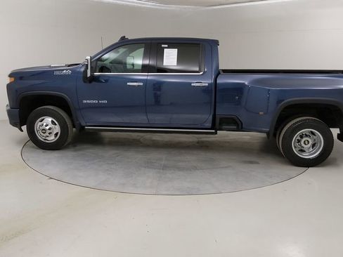 Used 2021 Chevrolet Silverado 3500 High Country image 18