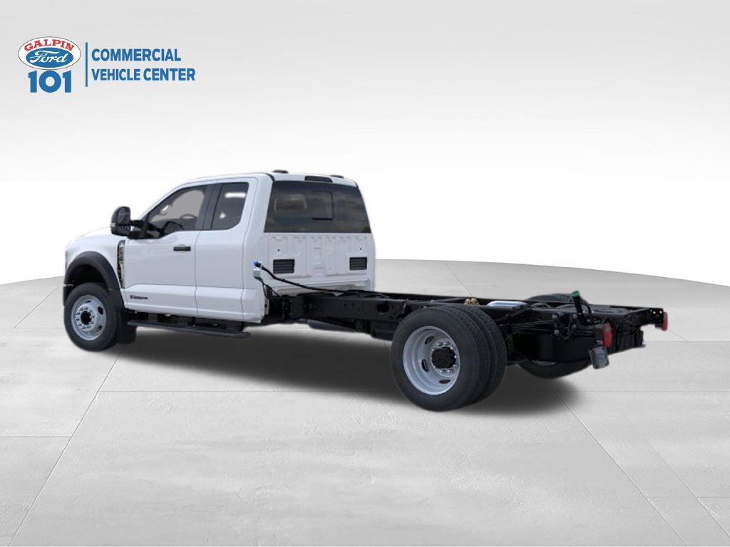 New 2025 Ford F550 2WD SuperCab Super Duty image 4