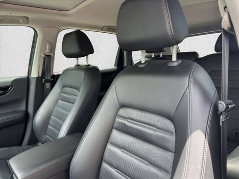 Used 2024 Honda CR-V EX-L image 11