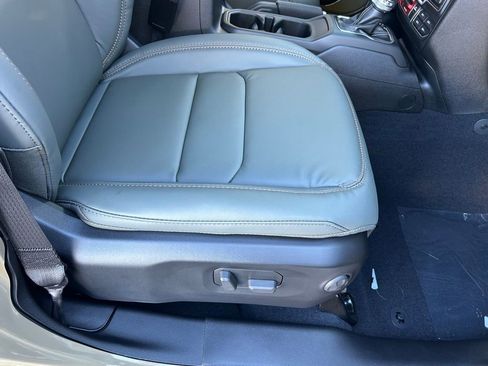 New 2026 Jeep Gladiator Mojave image 40