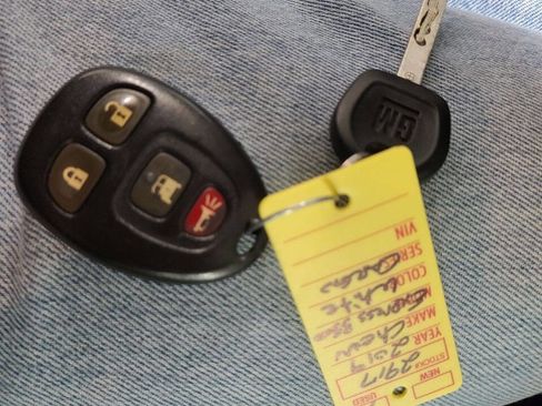 Used 2019 Chevrolet Express 3500 w/ Driver Convenience Package image 25