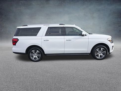 Used 2024 Ford Expedition Max Limited AWD/4WD image 8