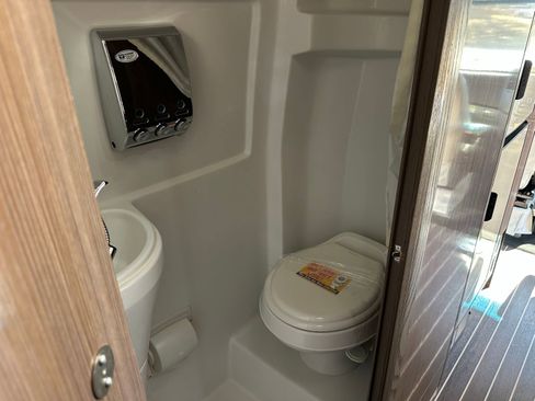 Used 2016 Mercedes-Benz Sprinter 3500 image 48