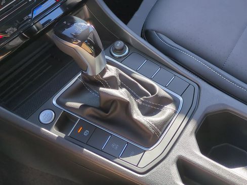 New 2026 Volkswagen Jetta SE image 15