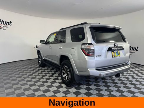 Used 2024 Toyota 4Runner TRD Off-Road Premium image 8