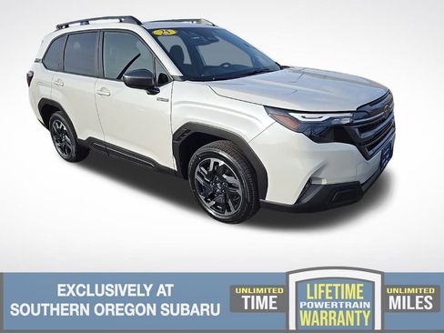 New 2025 Subaru Forester Premium image 1