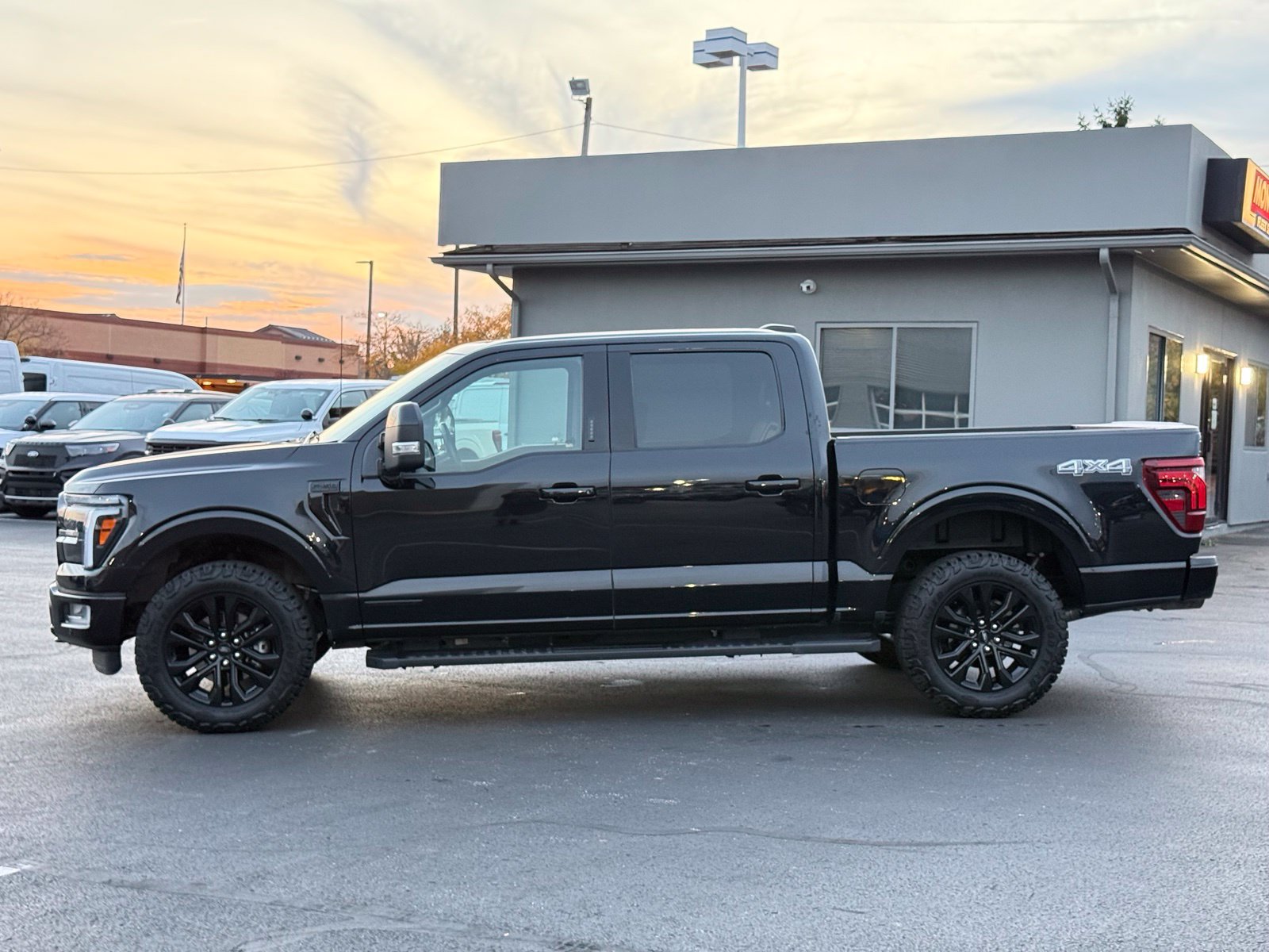 Used 2024 Ford F150 Lariat w/ Equipment Group 502A High AWD/4WD image 7