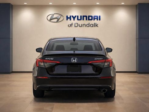 Used 2023 Honda Civic Sport image 9