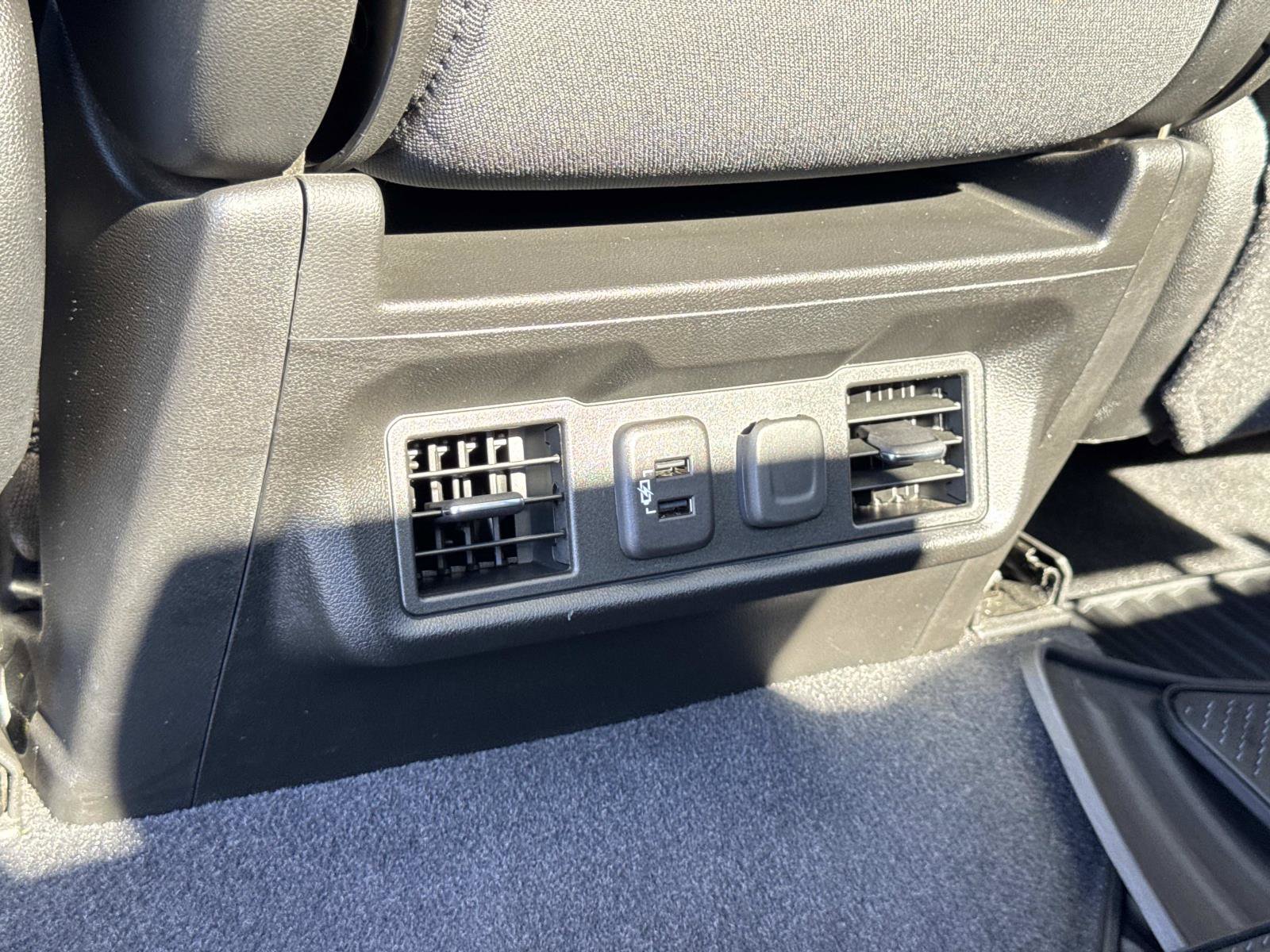 Used 2020 Chevrolet Silverado 1500 LT w/ All-Star Edition RWD image 28