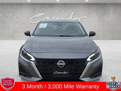 Used 2024 Nissan Altima 2.5 SV FWD image 18