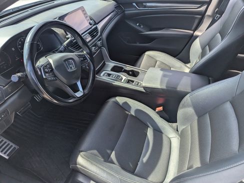 Used 2020 Honda Accord Sport image 9