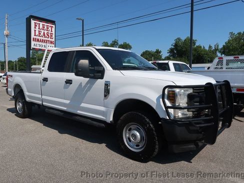 Used 2019 Ford F250 XL w/ Power Equipment Group AWD/4WD image 7