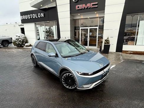 Used 2024 Hyundai Ioniq 5 Limited image 2