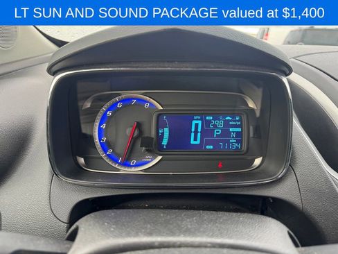 Used 2016 Chevrolet Trax LT w/ LT Sun and Sound Package image 2