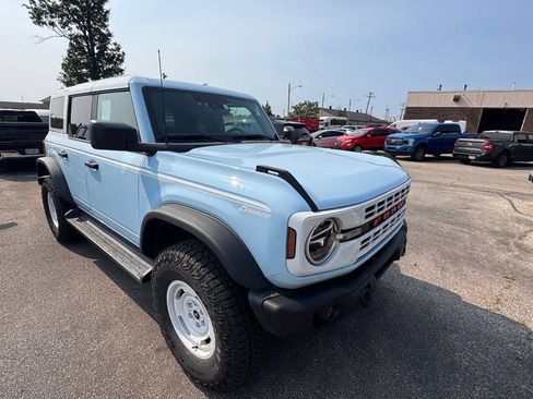 Used 2025 Ford Bronco Heritage Edition AWD/4WD image 7