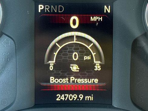 Used 2024 RAM 3500 Tradesman w/ Chrome Appearance Group AWD/4WD image 18