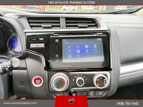 Used 2016 Honda Fit EX image 30