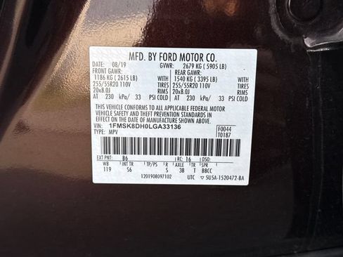 Used 2020 Ford Explorer XLT w/ Equipment Group 202A AWD/4WD image 24