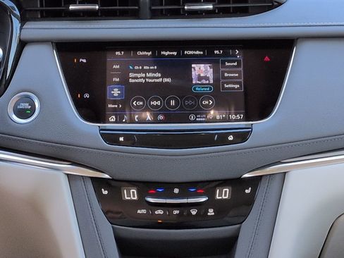 Used 2024 Cadillac XT5 Premium Luxury w/ LPO, Floor Liner Package image 18