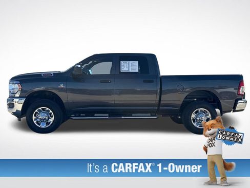 Used 2024 RAM 2500 Tradesman AWD/4WD image 2