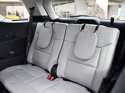 New 2026 Ford Explorer Active w/ Active Comfort Package image 21